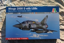 images/productimages/small/Mirage 2000D with LGBs Italeri 2707 1;48 voor.jpg